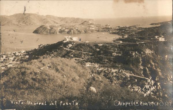 Vista General del Puerto Acapulco Mexico