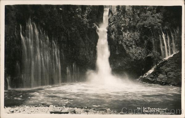 Cascada de la Tzaráracua Uruapan Michigan Mexico
