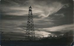 Pozo de Petroleo Postcard