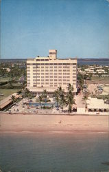 Air View of the Famous Kenilworth Hotel Postcard