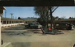 Topper Motor Hotel Bakersfield, CA Postcard Postcard Postcard