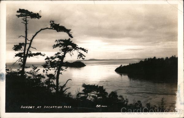 Sunset at Deception Pass Bellingham Washington