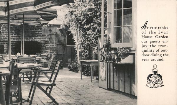 At the tables of the Ivar House Garden our guests enjoy the tranquility of outdoor dining the year around