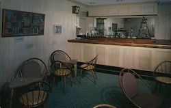 Treadway Inn Cocktail Lounge Postcard