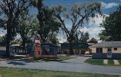 Blue Top Motel Postcard