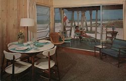 Surfrider Beach Apartments Postcard