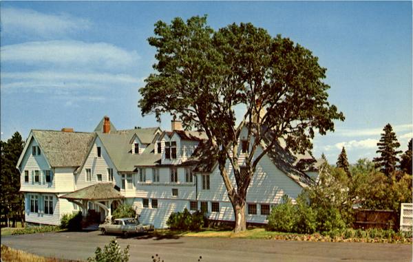 Clefftstone Manor, 92 Eden Street Bar Harbor Maine