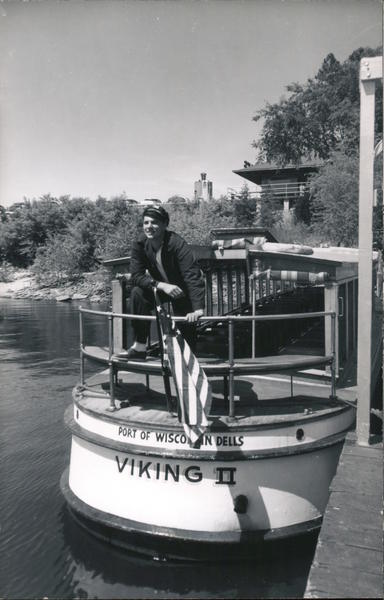 Port of Wisconsin Dells Boat Viking II