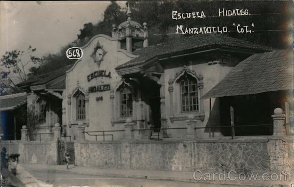Escuela Hidalgo Manzanillo Colima Mexico