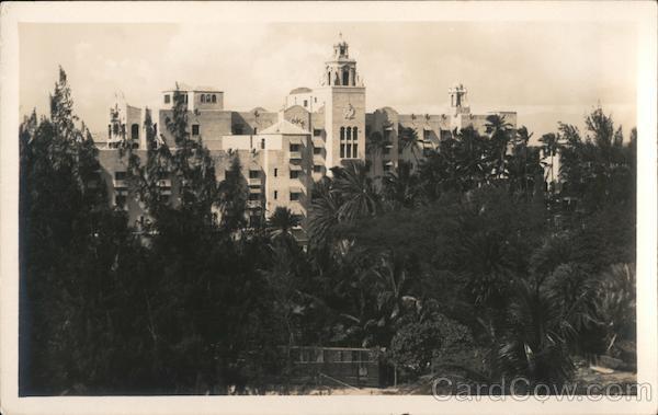 Royal Hawaiian Hotel, Waikiki Honolulu