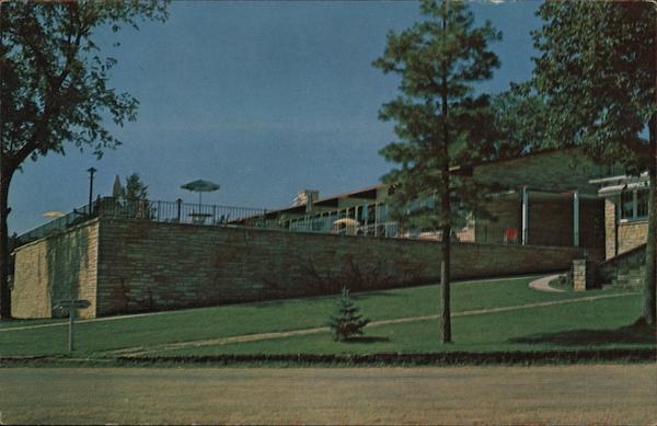 Dining Hall and Outdoor Terrace - Windermere Baptist Assembly Roach Missouri