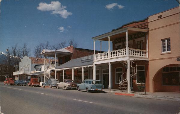 City Street 50's style Cars Weaverville California