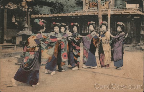A group of Japanese geishas