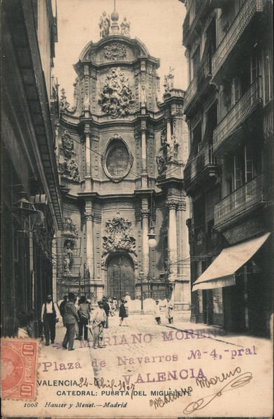 Catedral: Puerta del Miguelete Valencia Spain