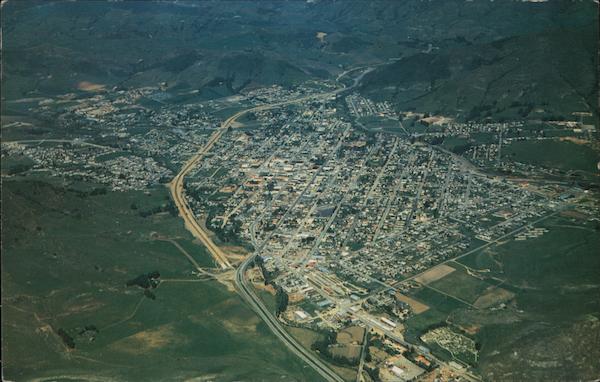 County seat of San Luis Obispo County on Hiway 101 California
