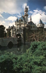Gateway to the Land of Fantasy, Disneyland Postcard