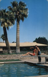 Roy Roger's Apple Valley Inn - large temperature controlled pool Postcard