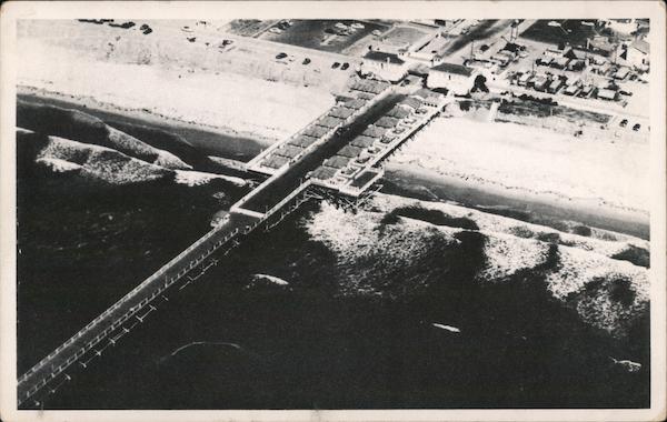 Crystal Pier Motel - Sleep Over the Ocean, Fish From Your Door San Diego California