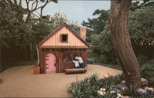 Snow White and Seven Dwarfs - Storyland San Francisco California