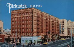 Pickwick Hotel Postcard