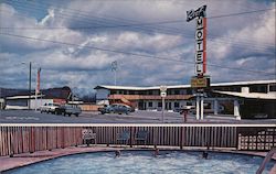 Reef Motel, Highway 101 at 7th St. Postcard