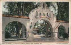 Automobile Entrance, Glenwood Mission Inn Postcard