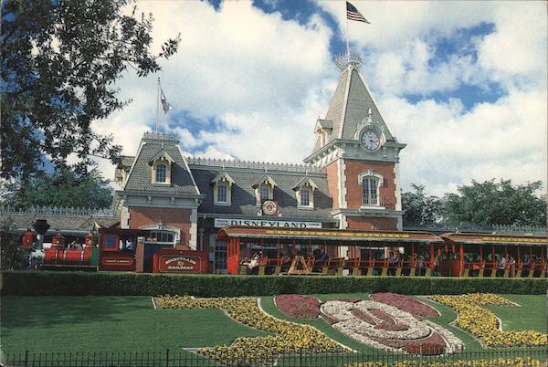 Mickey in Flowers, Disneyland Anaheim California