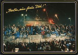 Berlin Border Opening - Brandenburg Gate Postcard