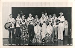 Entertainers at the Kona Inn Postcard