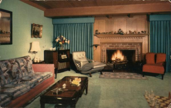 Contour Chair-Lounge Advertising