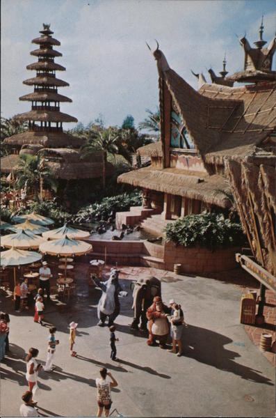 Adventureland Sunshine Pavilion - Jungle Book Characters Orlando Florida