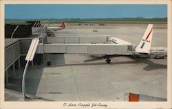 O'Hare International Airport Jet-Away, United plane docked Chicago, IL United Air Lines Postcard Postcard 
