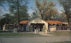 Alligator Gardens Postcard