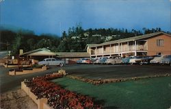Carmel Hill Motor Lodge Postcard