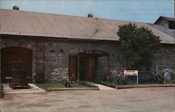 Wine Store, Brookside Winery Postcard