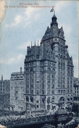 The Pabst Building / Das Pabst-Gebaude. Postcard