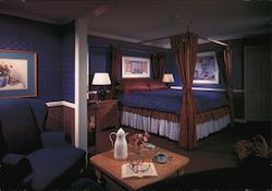 Apple Farm Inn Postcard