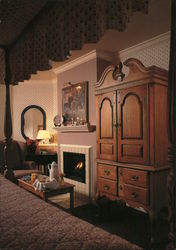 Apple Farm Inn, Restaurant, Gift Shop, Bakery Postcard