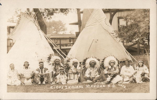 Sioux Indians, Teepees Mandan North Dakota Lutz