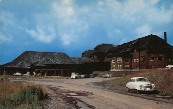 Canyon Hotel Yellowstone National Park