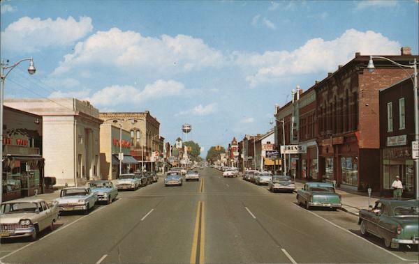 Alma Michigan, Looking east on Superior St., from the west side of the city