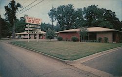 Twin Oaks Motel Postcard