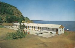 Bill's Mount Silver Motel and Cabins on Silver Cliff Bay Postcard