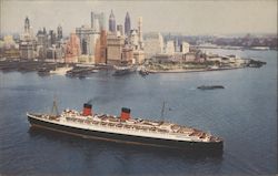 Cunard R.M.S. Queen Elizabeth - 83,673 Tons Postcard