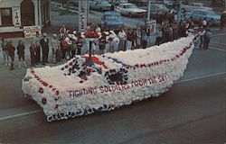 1st Prize Float Memorial Day Parade May 29, 1966 Postcard
