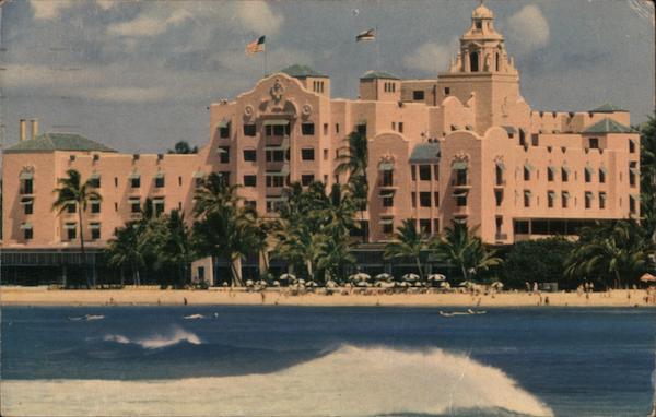 Royal Hawaiian Hotel, Waikiki Beach Honolulu
