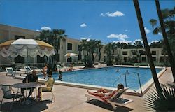 Quality Courts Motel Postcard