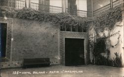 Patio - Hotel Belmar Postcard