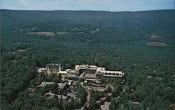 Buck Hill Inn & Golf Club Postcard