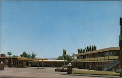 Red Arrow Motel U.S. Hiway 50 Montrose's Newest and Finest Postcard